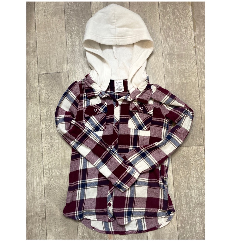 tilly’s hoodie flannel